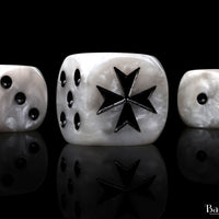 Knight Templars 16mm Dice