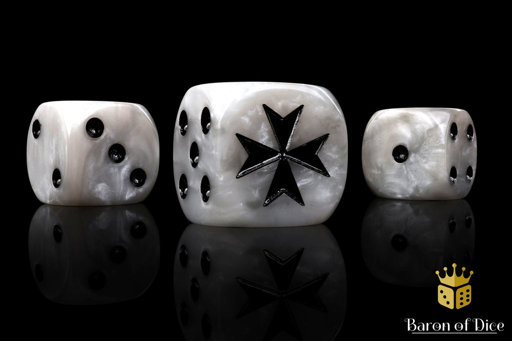 Knight Templars 16mm Dice