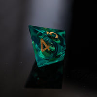 Reptilian Green Liquid Core Dice Set