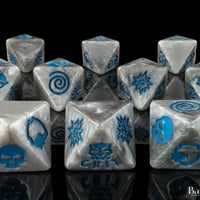 Panther, Silver, D8 Dice Set