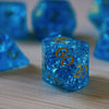 Blue Lightning Glass Cracked Glass (And Box) Dice Set